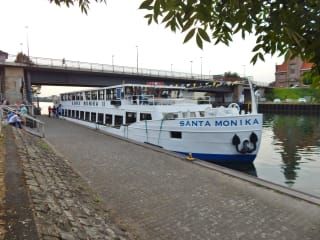 Fahrgastschiff Santa Monika Bild Santa Monika Fahrgastschiffe In Dortmund