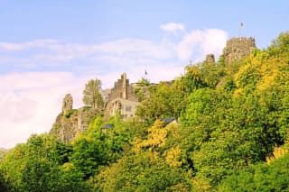 Schloss Veldenz In Bernkastel Kues Holidaycheck