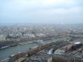 Reisetipp Eiffelturm &#039;Blick von oben auf Paris bei Dämmerung