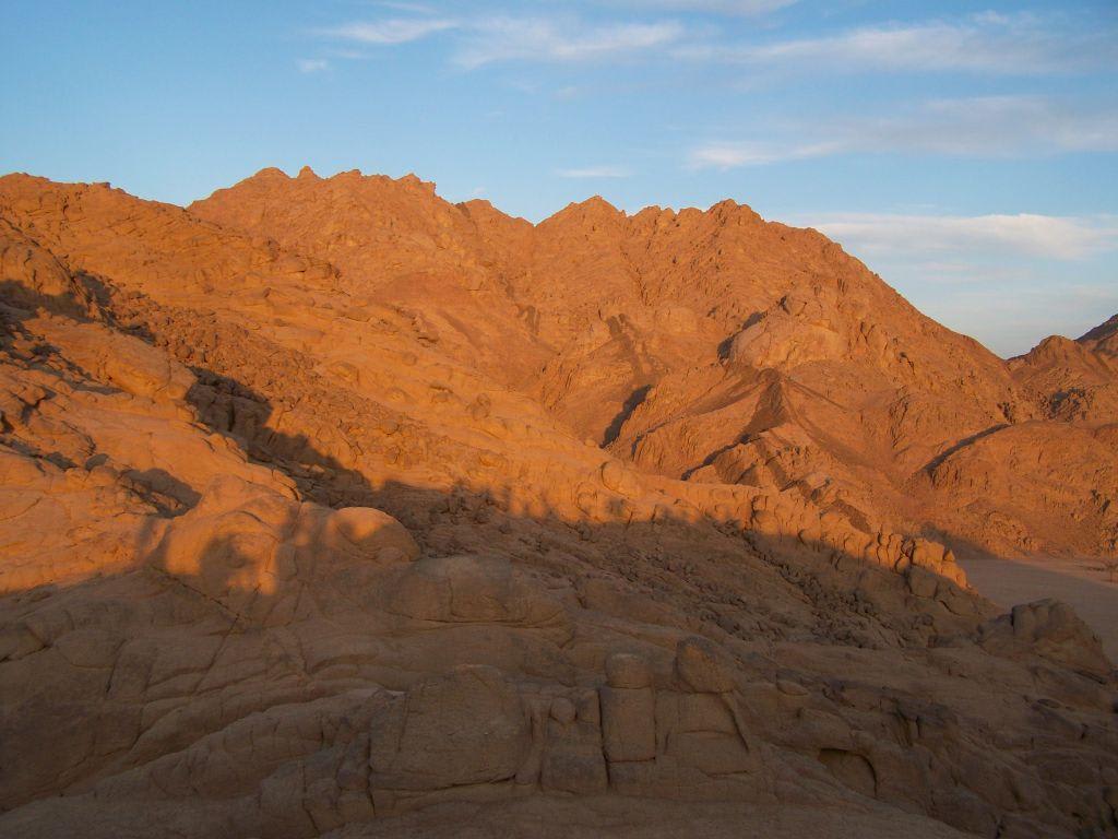 Bild "Sonnenuntergang im Sinai-Gebirge" zu Mosesberg (Gebel Musa