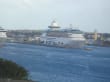 Reisetipp Hafen New Providence - Blick auf Kreuzfahrtschiff im Hafen